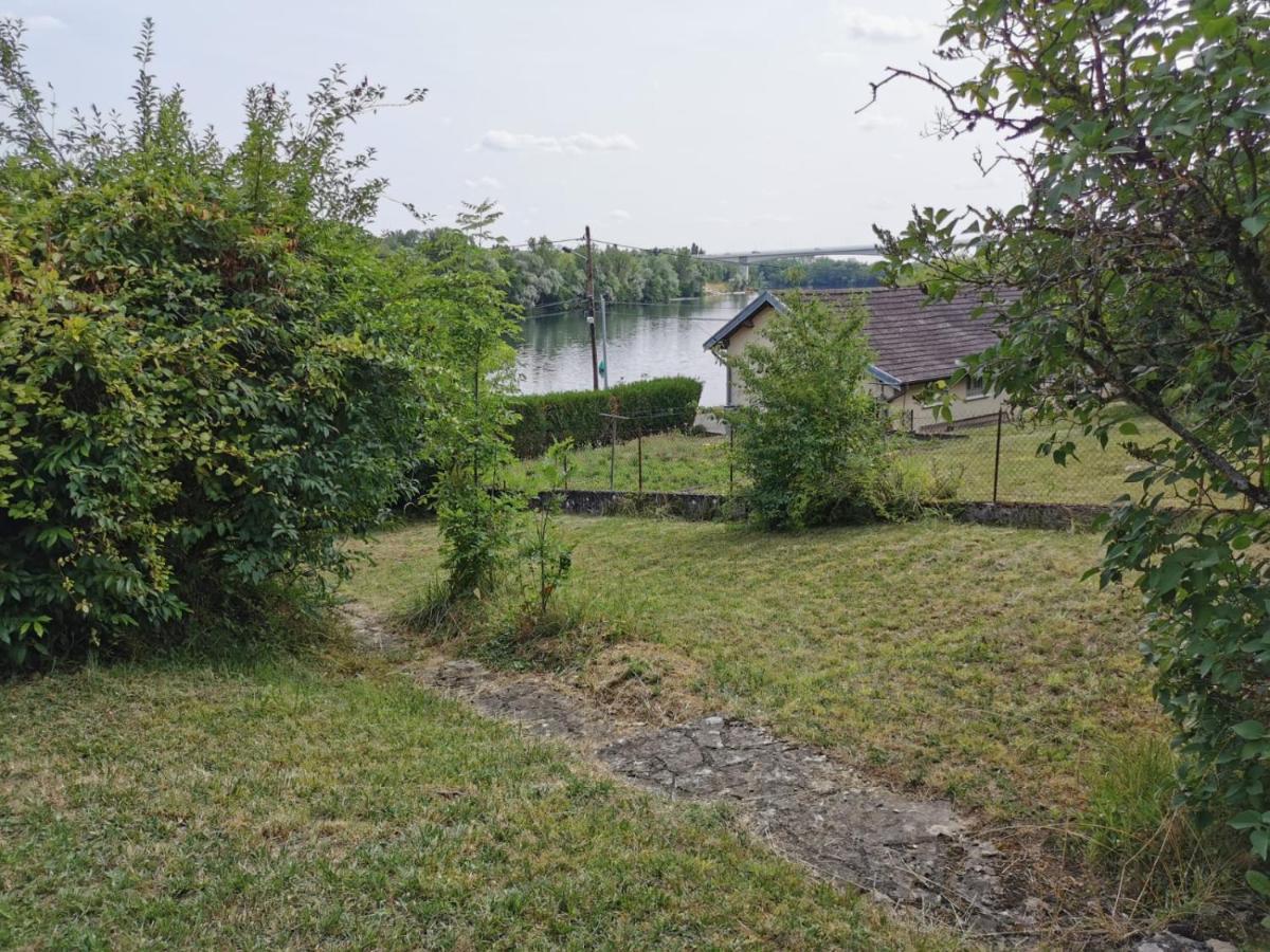 La Rive Du Doubs - 2 Chambres - 5 Pers - 56, Chemin Du Canal Du Rhone Au Rhin Dole Extérieur photo